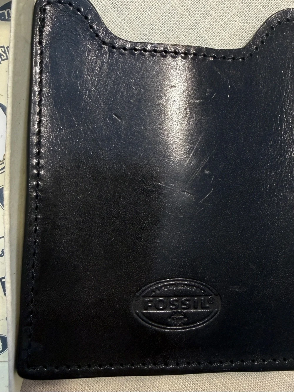 Fossil classic black